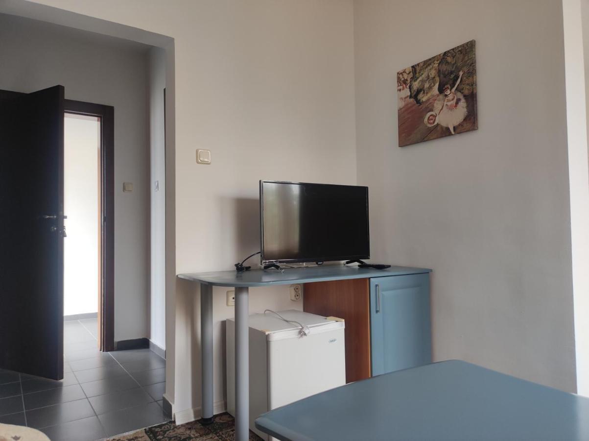 Кианти Hotel Kurdzhali Ngoại thất bức ảnh