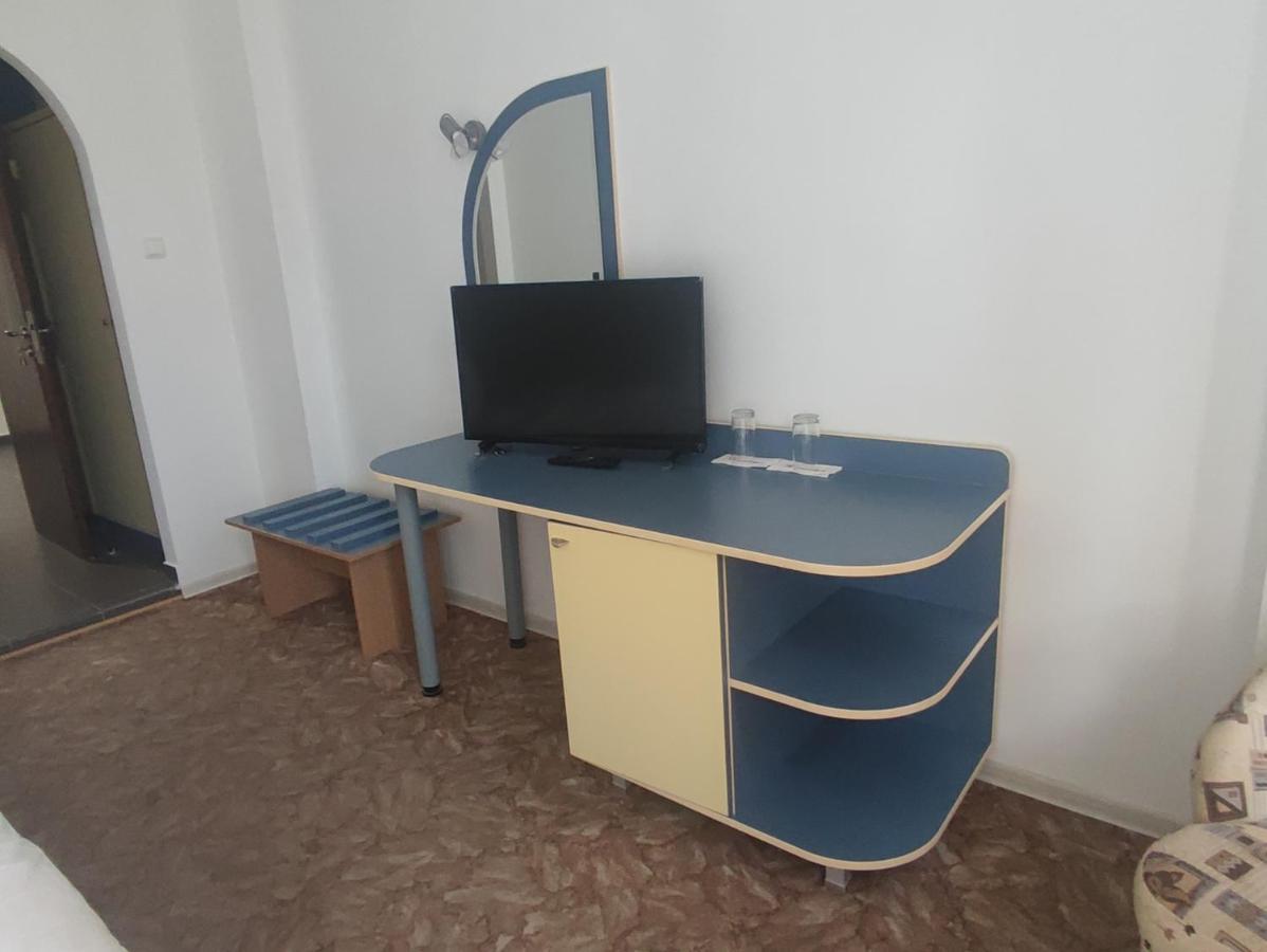 Кианти Hotel Kurdzhali Ngoại thất bức ảnh