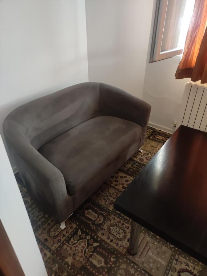 Кианти Hotel Kurdzhali Ngoại thất bức ảnh