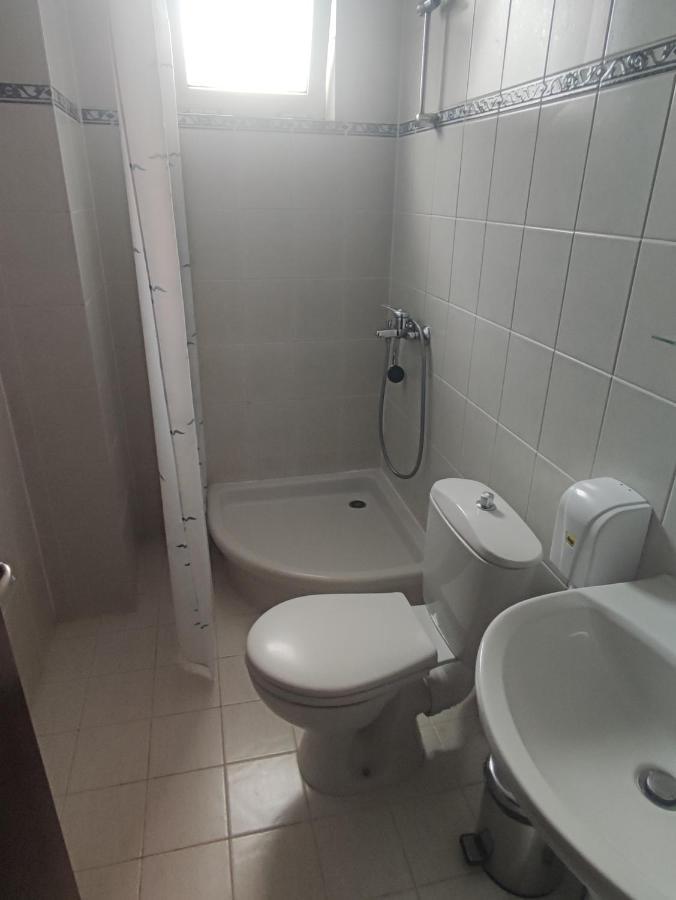 Кианти Hotel Kurdzhali Ngoại thất bức ảnh